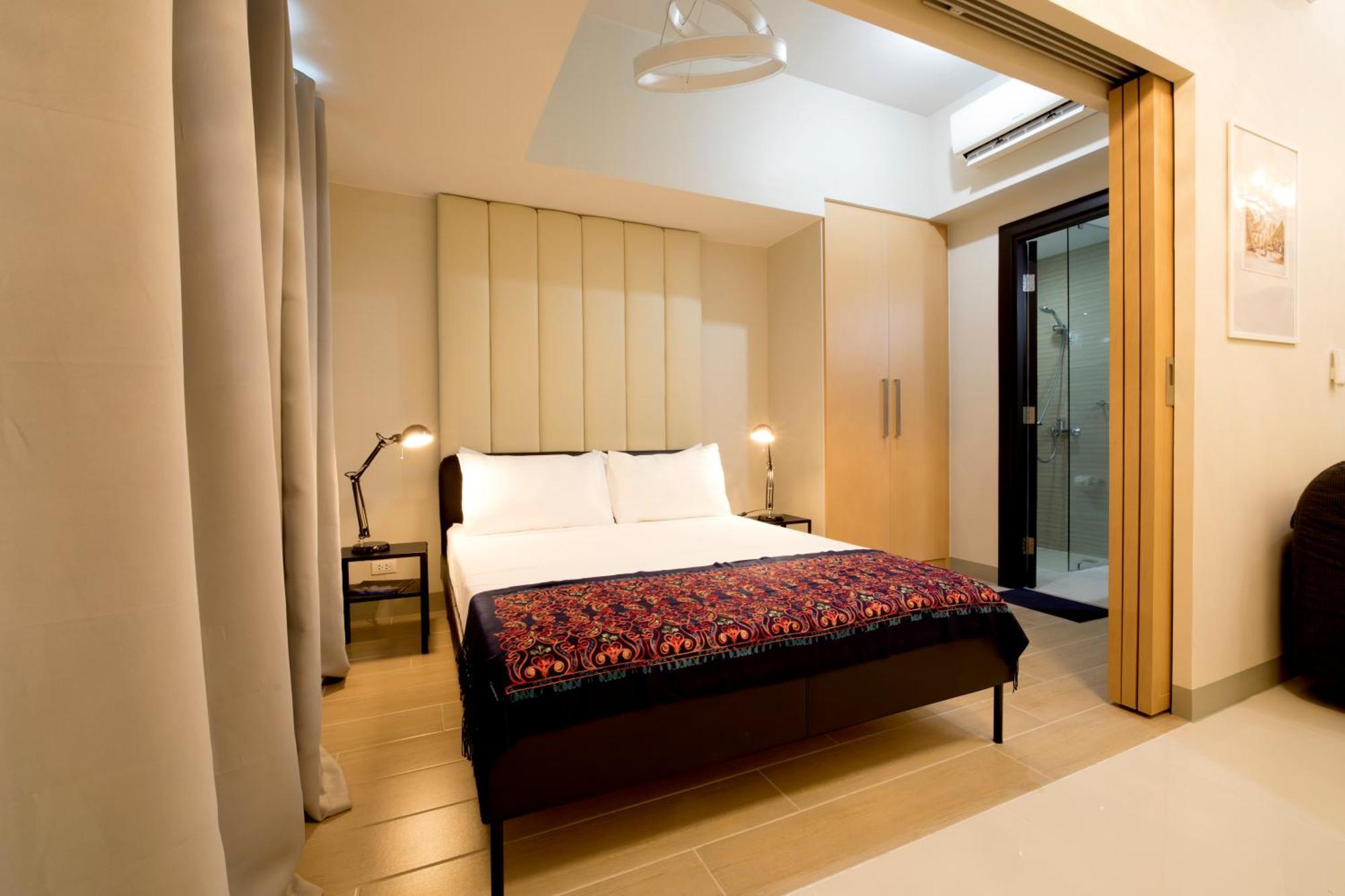 Uptown Parksuites Apartments Tower 2 Bgc By Ph Staycation Manila Dış mekan fotoğraf