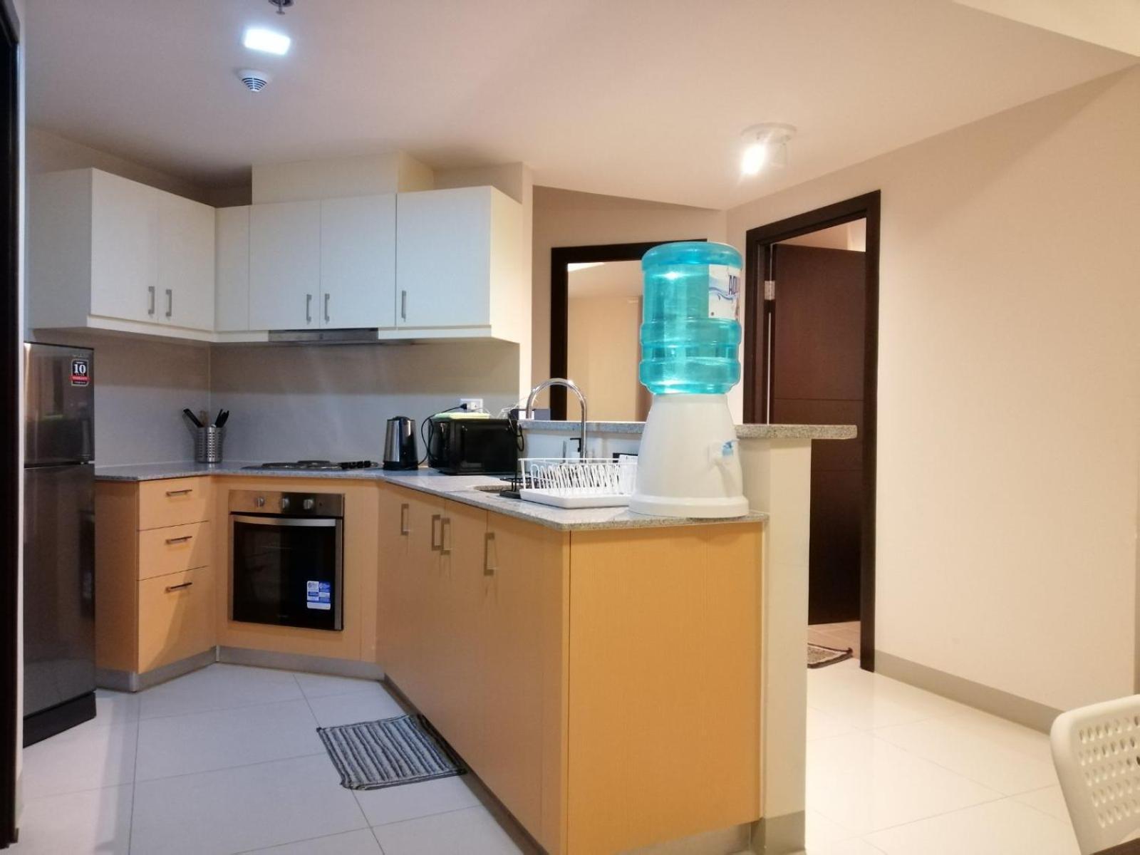 Uptown Parksuites Apartments Tower 2 Bgc By Ph Staycation Manila Dış mekan fotoğraf