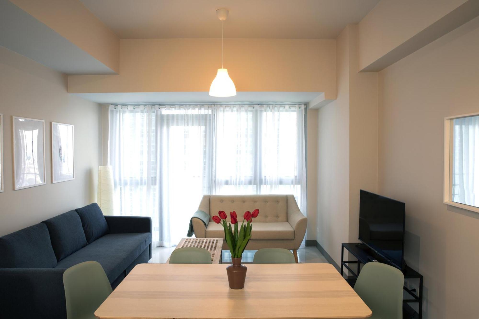 Uptown Parksuites Apartments Tower 2 Bgc By Ph Staycation Manila Dış mekan fotoğraf