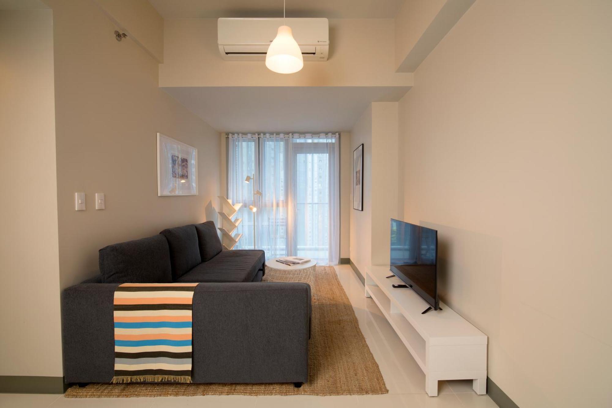 Uptown Parksuites Apartments Tower 2 Bgc By Ph Staycation Manila Dış mekan fotoğraf